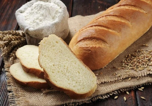 "Каспий": В связи с интересом к здоровому образу жизни жители Азербайджана стали есть меньше хлеба