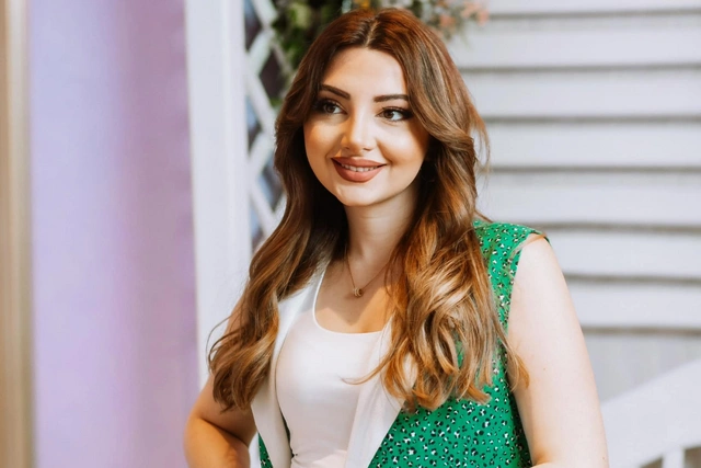 Азербайджанская телеведущая попала в тяжелую аварию