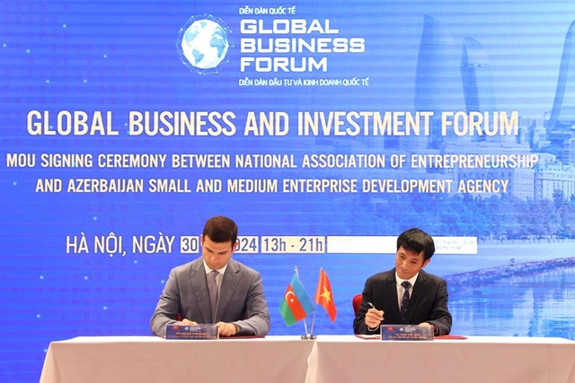 Азербайджан и Вьетнам подписали документы по сотрудничеству в области МСБ