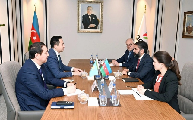 Азербайджан и Казахстан обсудили сотрудничество в добывающих проектах