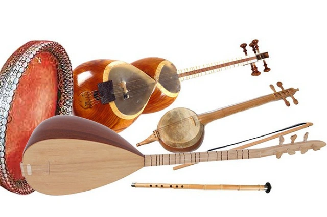 В Баку ранее судимый украл музыкальные инструменты