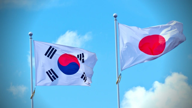 Токио и Сеул решили возобновить военные обмены