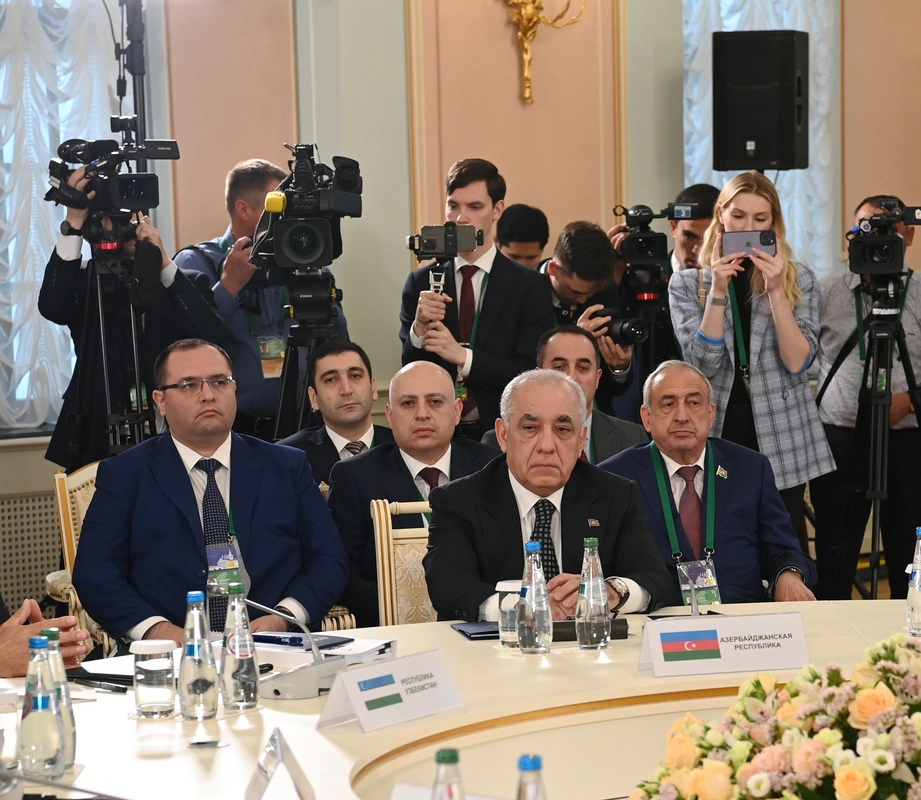 Премьер-министр Али Асадов принял участие в заседании Евразийского межправительственного совета