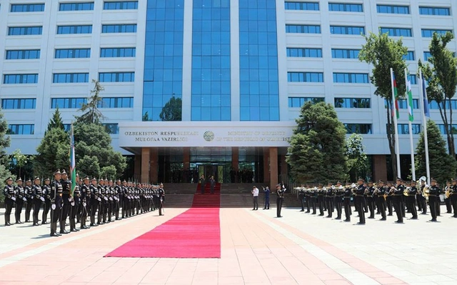 Начальник Генштаба азербайджанской армии находится с официальным визитом в Узбекистане