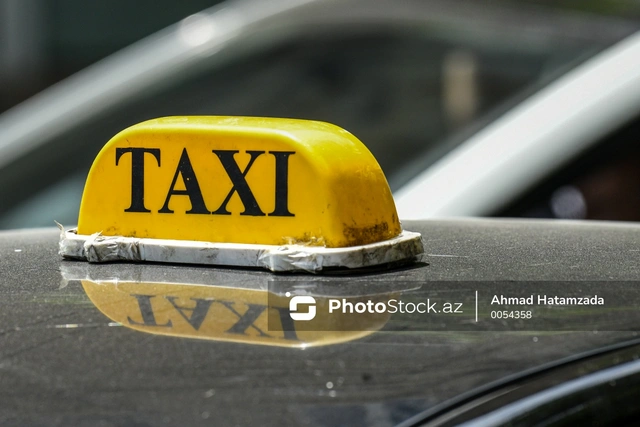В Госслужбе прокомментировали цены на такси