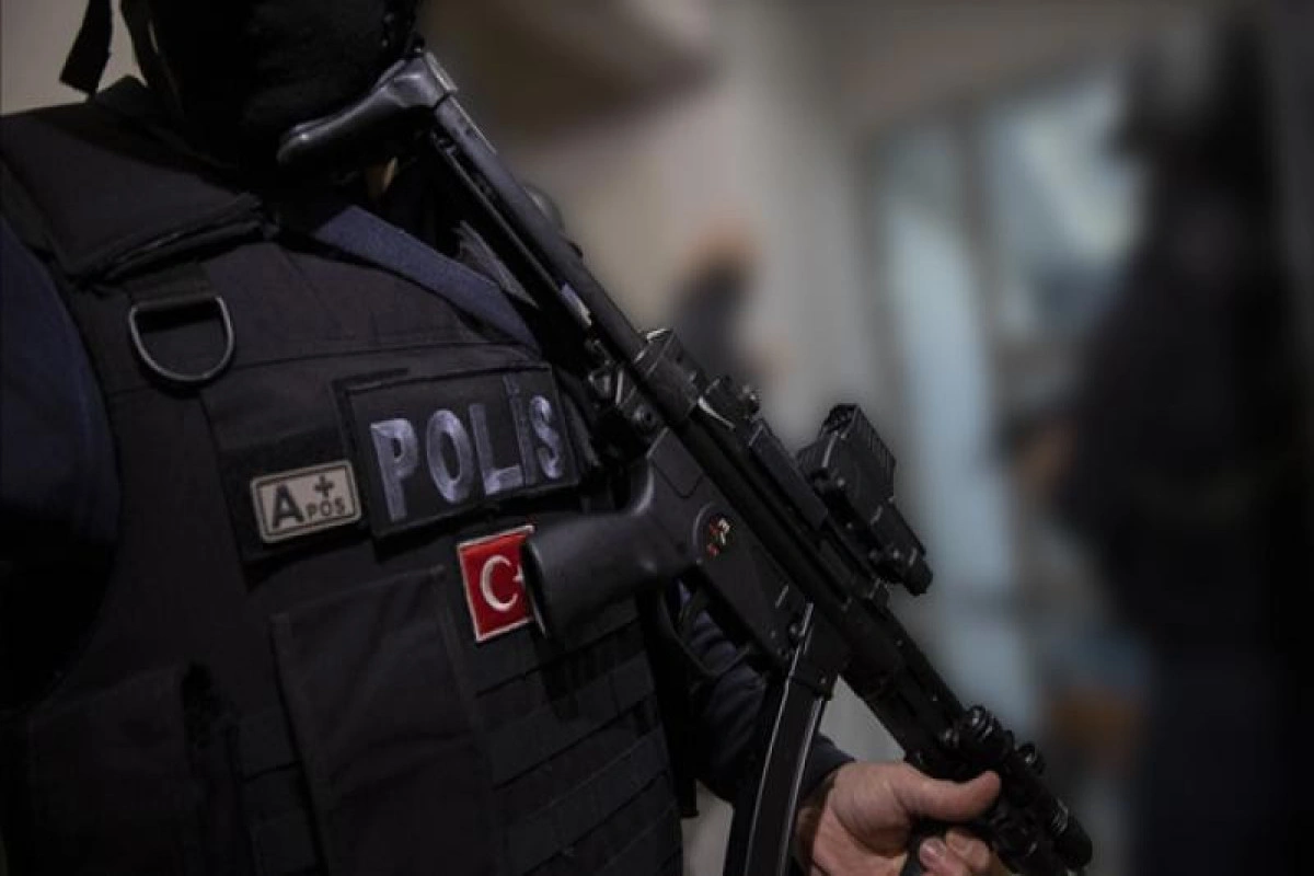 Türkiyədə dörd cinayətkar dəstə çökdürüldü - ƏMƏLİYYAT GÖRÜNTÜLƏRİ