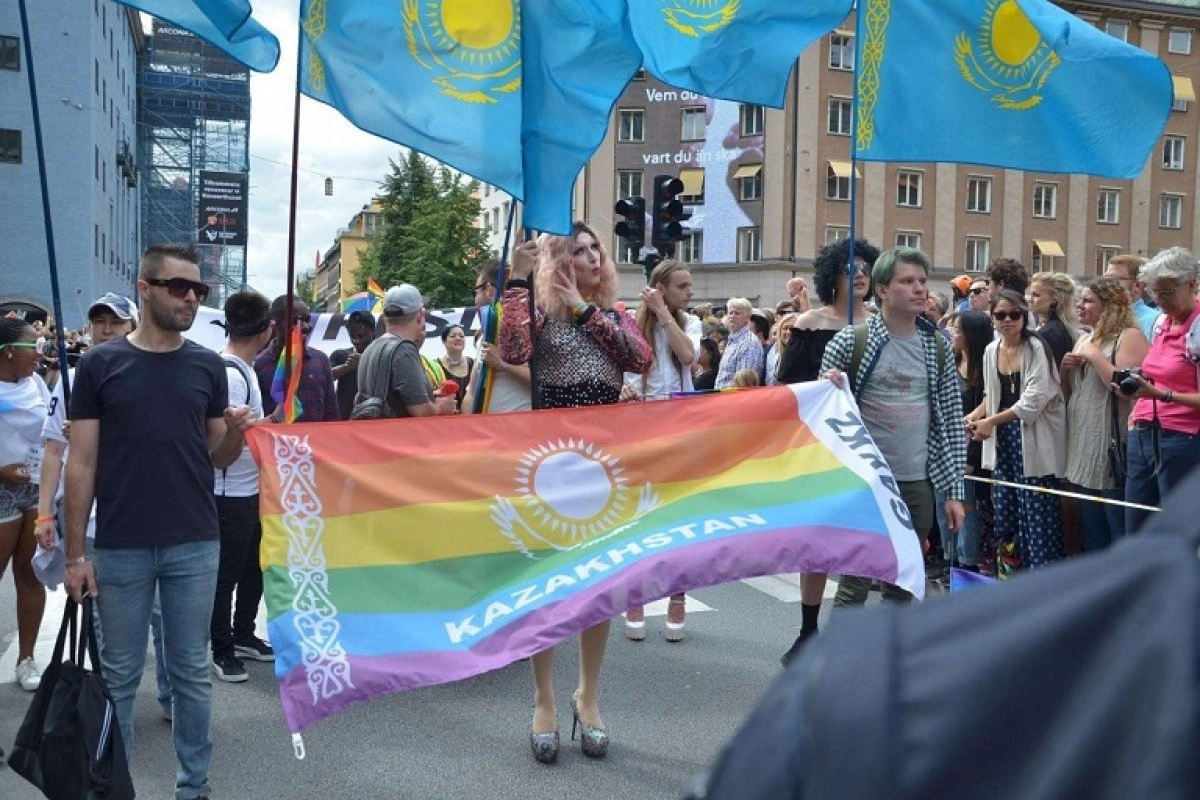 В Казахстане начали рассматривать петицию против пропаганды ЛГБТ