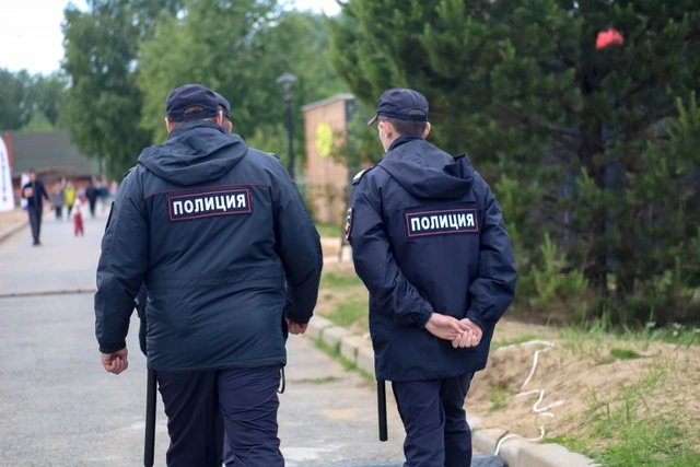 В России задержали 40-летнего гражданина Армении, домогавшегося 8-летней девочки