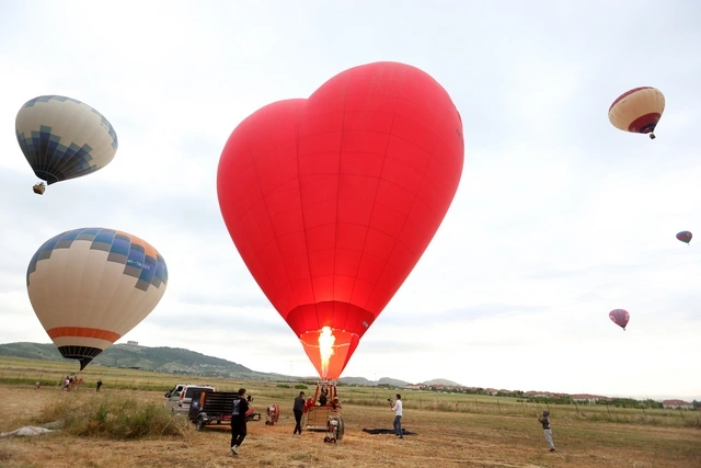 Hava Şarları Festivalı başa çatdı