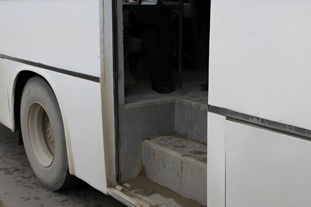 В Шеки в пассажирском автобусе скончался 66-летний мужчина