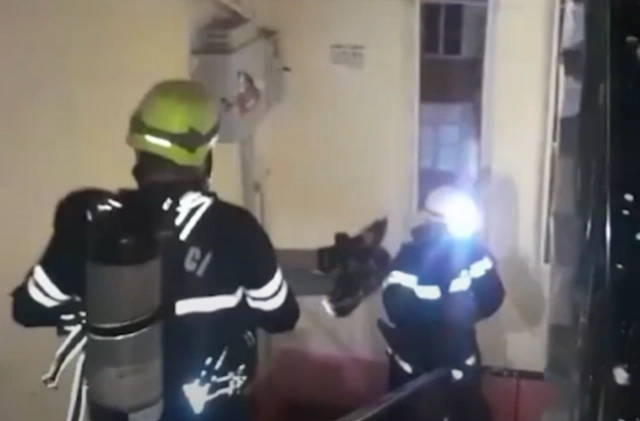 В Масазыре произошел пожар в жилом комплексе: жильцы эвакуированы