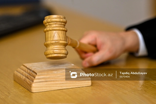 В Азербайджане подано обращение в суд относительно исключения юриста из Коллегии адвокатов