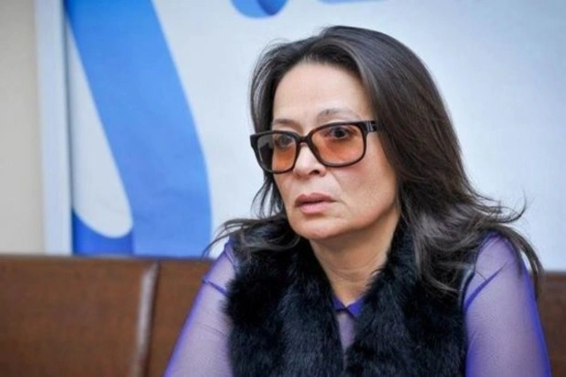 Mehriban Xanlarova: "Mən ata və anamın lal-kar olması ilə fəxr etmişəm"
