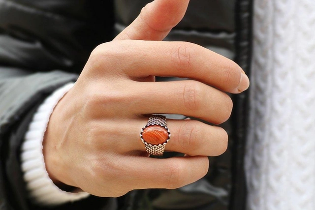 В Баку кольцо продается по фантастической цене