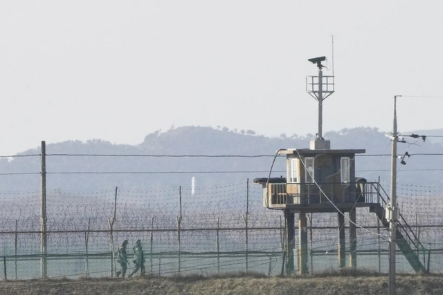 Солдаты КНДР случайно пересекли военно-демаркационную линию с Южной Кореей