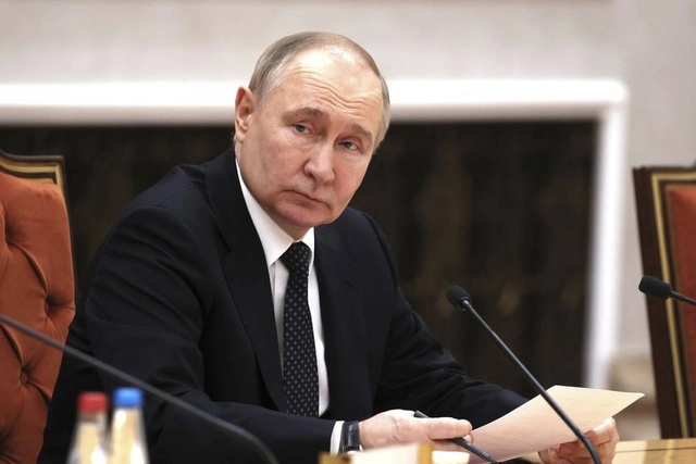 Путин упразднил должность своего спецпредставителя по Украине