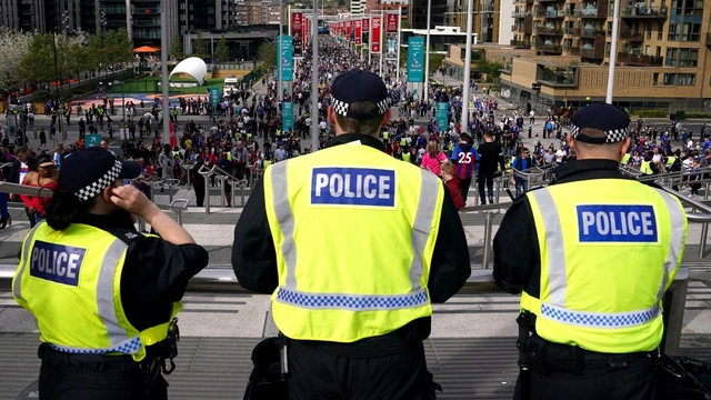 Для охраны порядка на чемпионате Европы в Германии привлекут иностранных полицейских