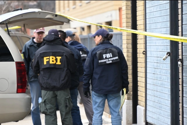 Вооруженная женщина захватила здание ФБР в Сиэтле