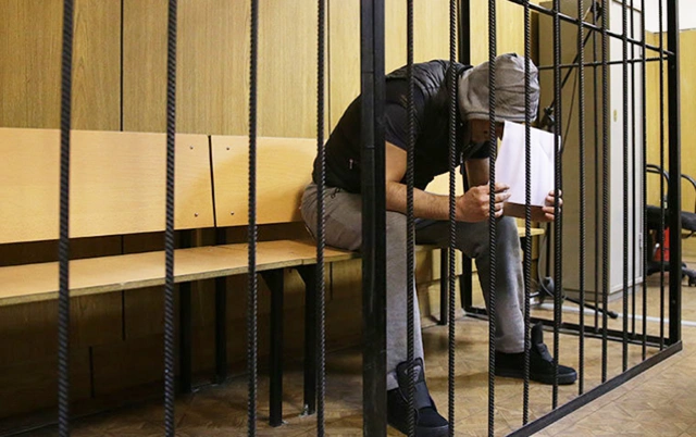 В Азербайджане суд не удовлетворил просьбу братьев, находящихся в заключении 23 года