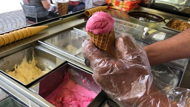 Nöqsanlar aşkarlanmış dondurmalar yenə satışdadır?
