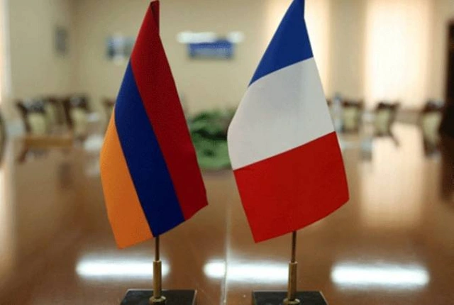 Франция вновь выдаст кредит на погашение дефицита бюджета Армении