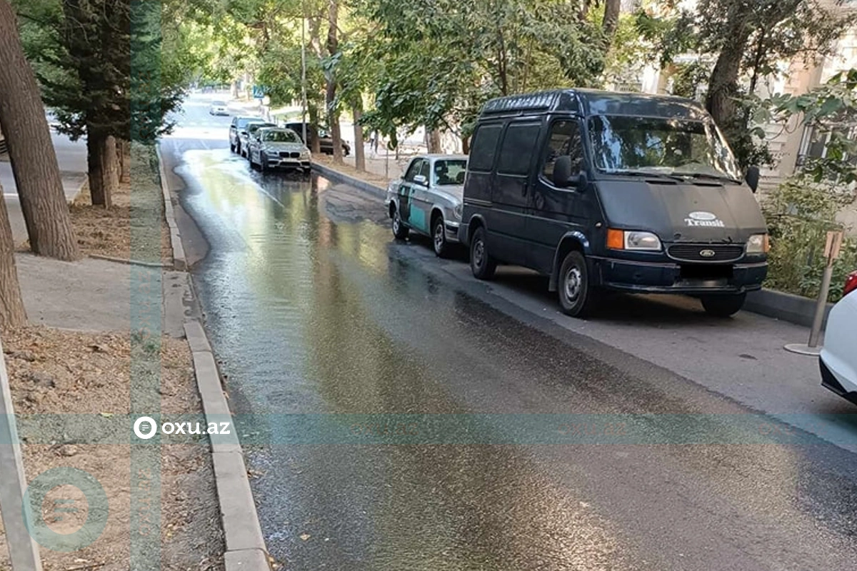 Bakıda su borusu partlayıb