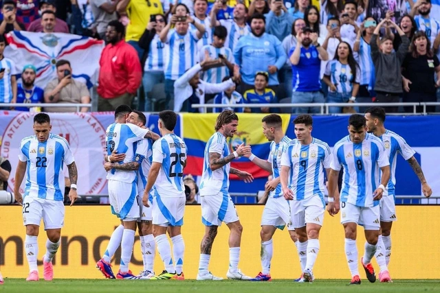 Кубок Америки: Аргентина победила в матче-открытия