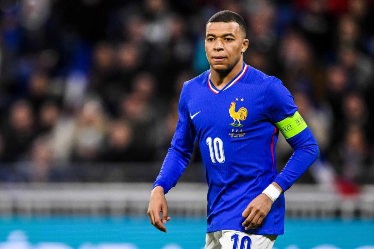 Kilian Mbappe ilə PSJ arasında 100 milyon avroluq maaş QALMAQALI