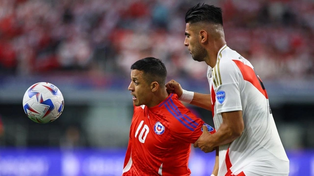 Кубок Америки: Чили и Перу расстались с миром