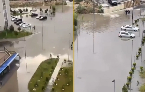 Paytaxtda avtomobillər üçün "hovuz": Yaşayış kompleksinin həyəti su ilə doldu