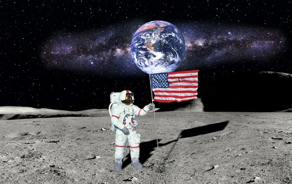 NASA: Астронавты США высадятся на поверхность Луны раньше китайских