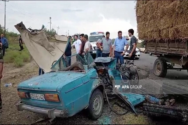 В Агджабединском районе произошло ДТП: есть погибшая и пострадавшие