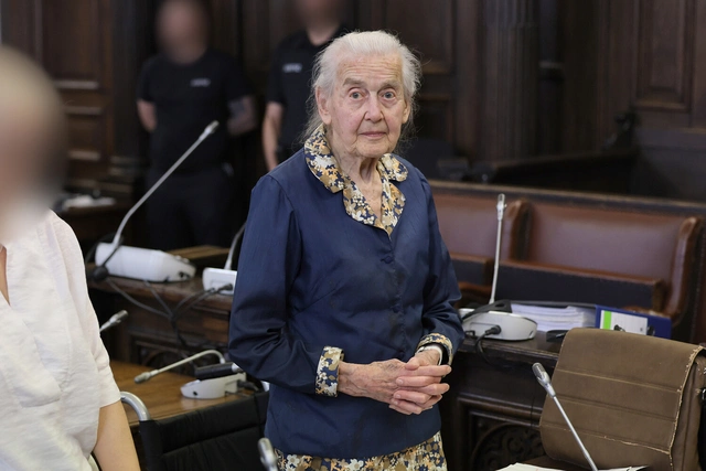 В Германии 95-летнюю женщину приговорили к сроку за отрицание Холокоста