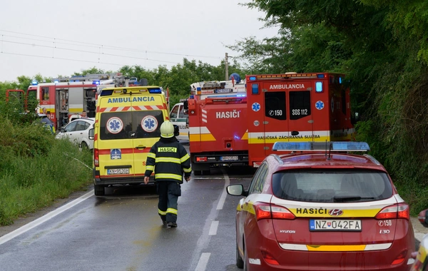 Slovakiyada qatarla avtobus toqquşub: Ölənlər və yaralananlar var