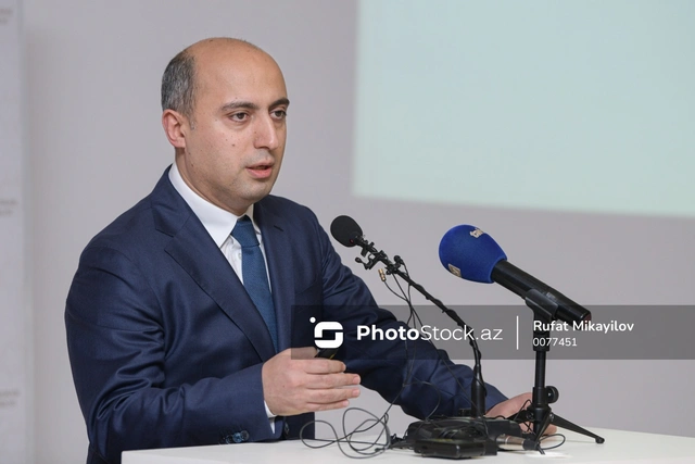 Министр: В Астаринском районе придется попрощаться с каждым третьим учителем
