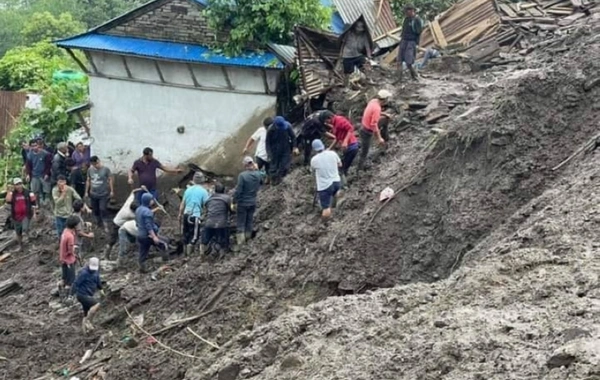 Nepalda musson yağışları onlarla insanın həyatına son qoydu