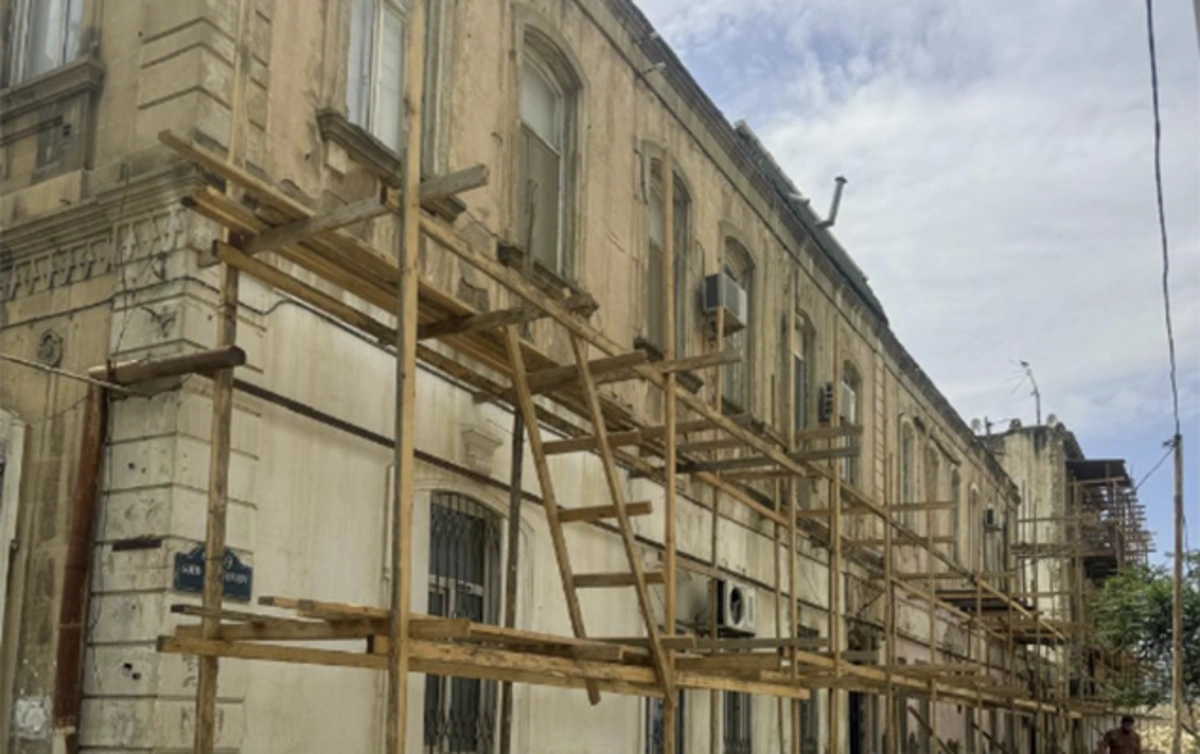 Ремонтные работы в историческом здании приостановлены