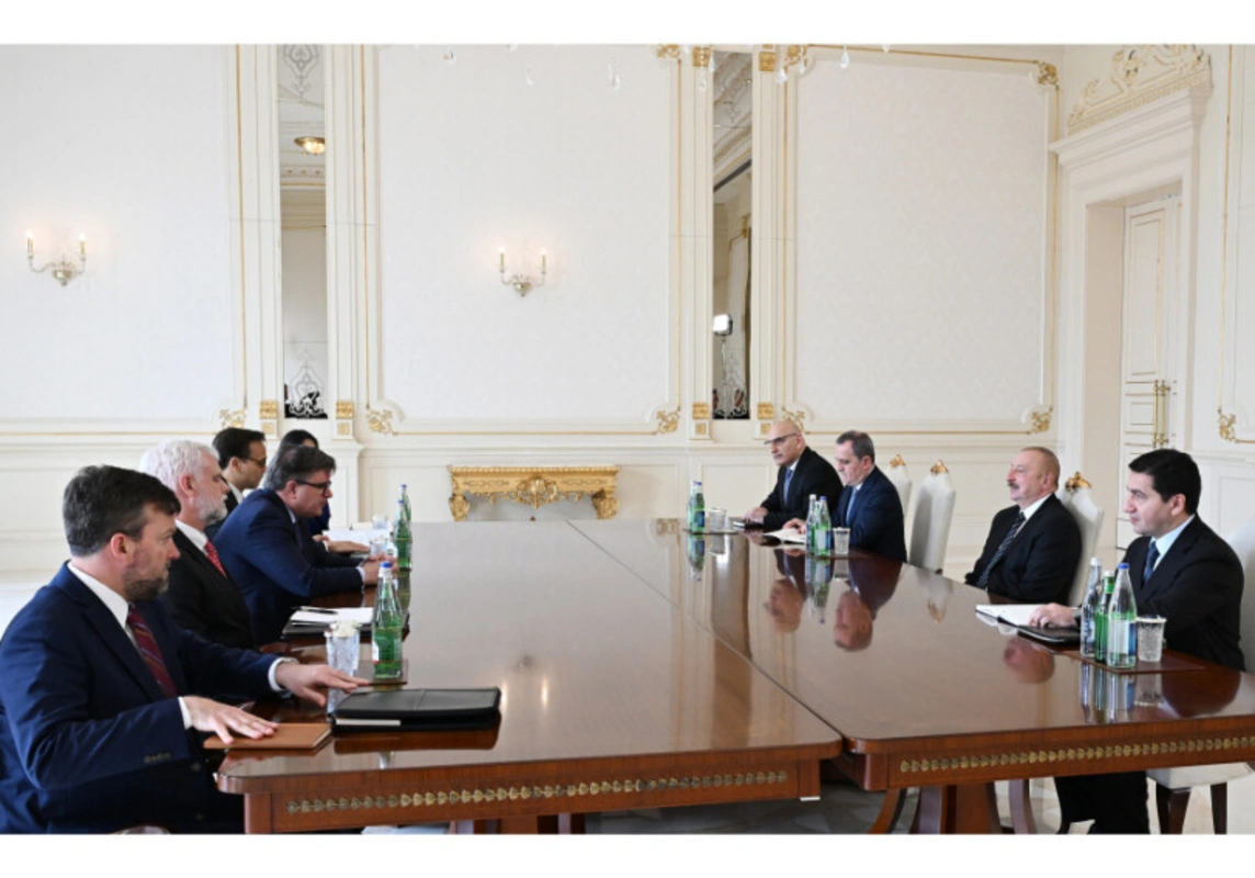 США нужен мир в регионе - Газета "Каспий" о встрече Президента Азербайджана и О'Брайена