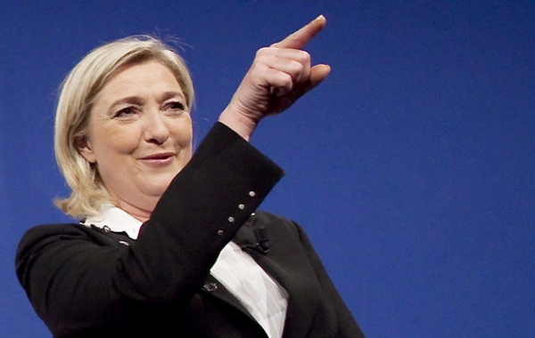 Le Pen: "Makronist bloku məhv edildi"