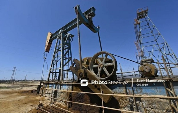 Цена нефти Brent превысила 87 долларов за баррель впервые с 30 апреля