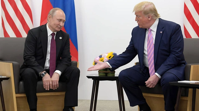 Tramp Putinlə danışıqlar aparır