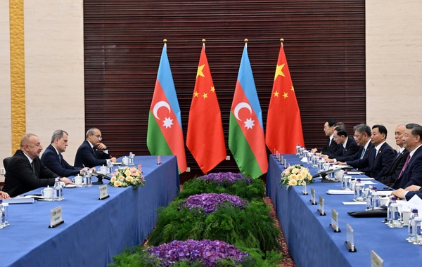 В Астане принята декларация об установлении стратегического партнерства между Азербайджаном и Китаем