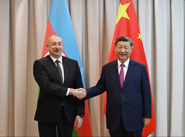 Состоялась встреча Ильхама Алиева с Си Цзиньпином