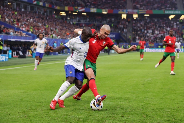 Евро-2024: завершился первый тайм в матче Португалия - Франция