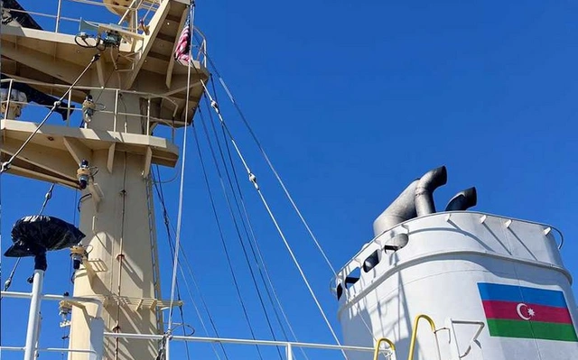 Azərbaycan TARİXİNDƏ İLK: Üçrəngli bayrağımız altında üzən gəmi ABŞ limanında