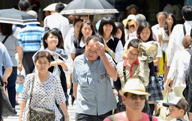 В Токио 119 человек госпитализировали с тепловым ударом из-за жары