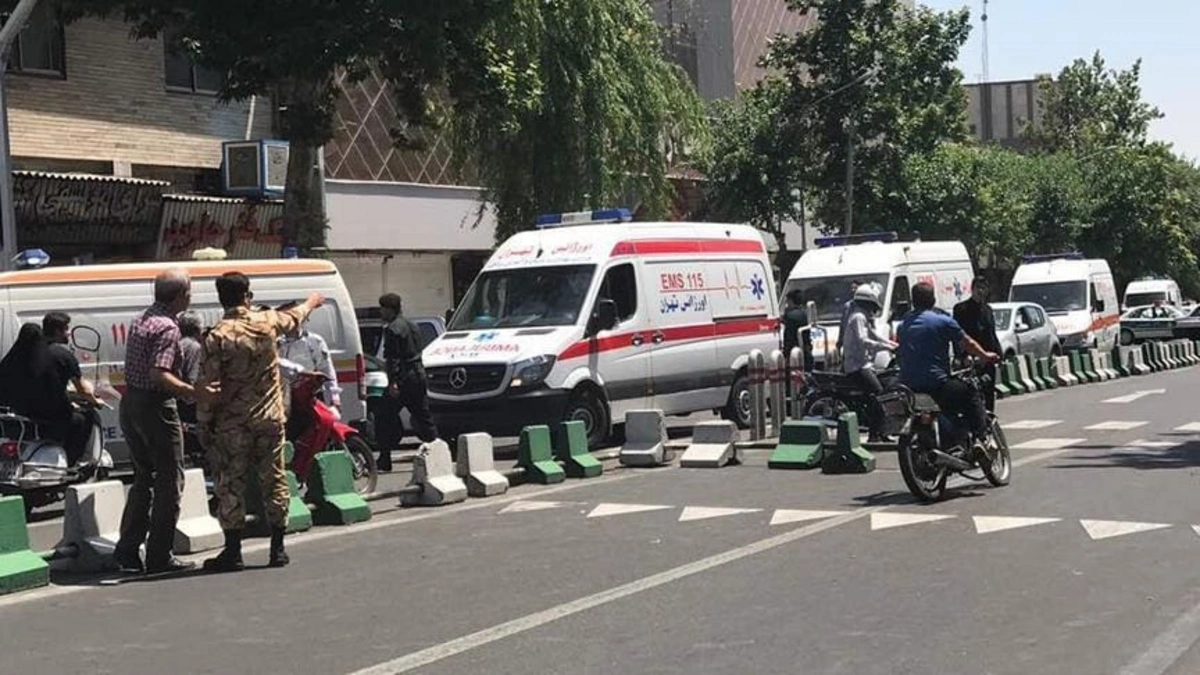 İranda polis bölməsinə hücum olub: ölənlər var