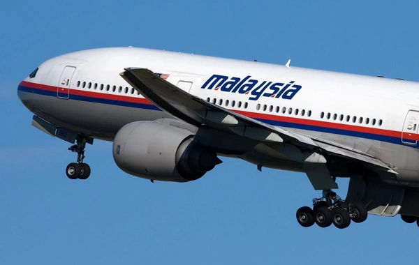 "Malaysia Airlines" aviaşirkətinin təyyarəsi Bakıda təcili eniş etdi