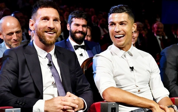 Paolo Maldini Ronaldu və Messi arasında seçim edib