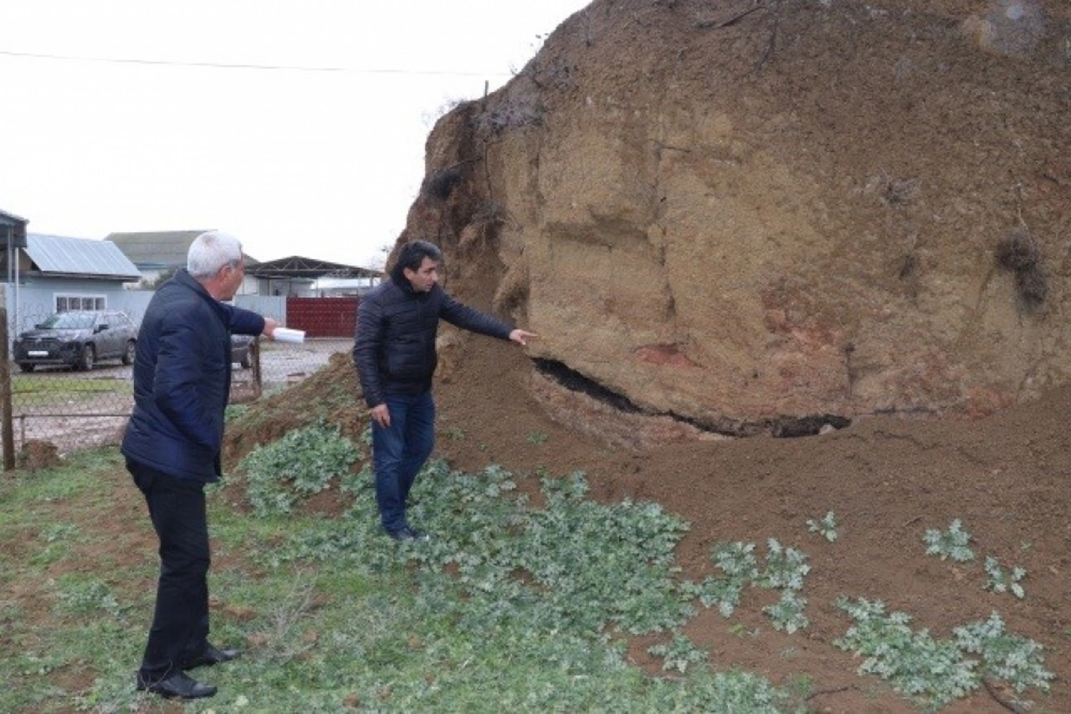 Yedditəpə kurqanlarından yaştəyini üçün nümunələr götürülüb